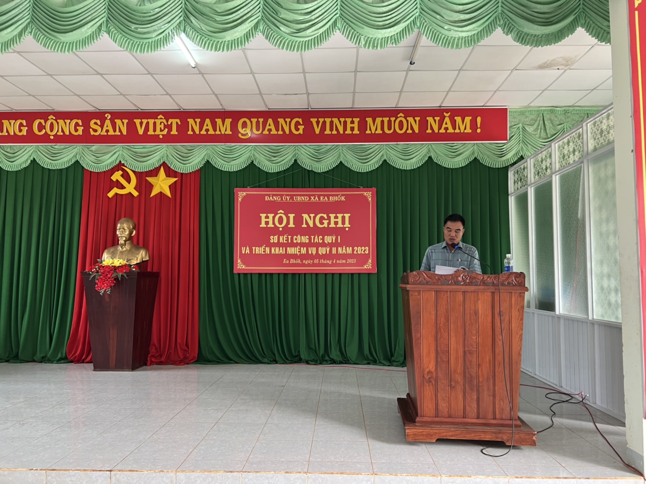 Ngày 05/4/2023, Đảng ủy, UBND xã Ea Bhốk tổ chức Hội nghị Sơ kết quý I, triển khai nhiệm vụ quý II năm 2023. 